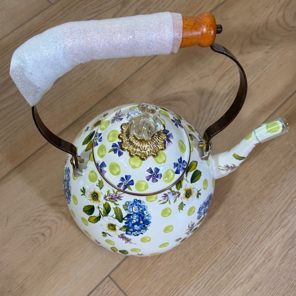 MacKenzie-Childs - Wildflowers Green 3 Quart Tea Kettle - NWT - NIB - Picture 4 of 6